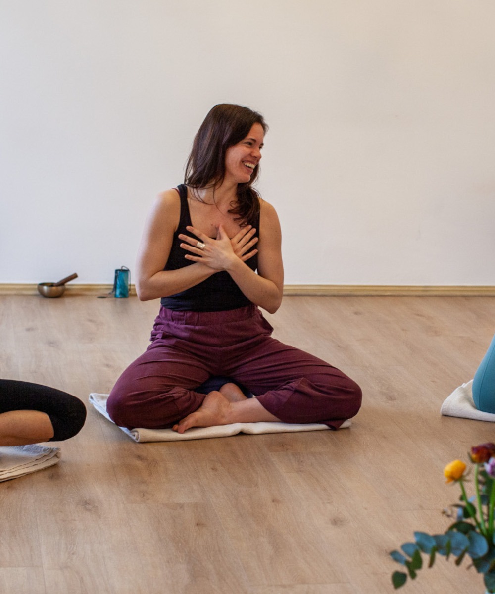 Janine Janine Schneider Yoga